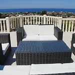 Layla וילה קיירניה