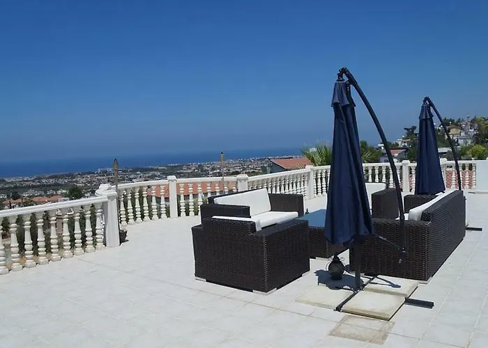 Layla * Kyrenia (Northern Cyprus)